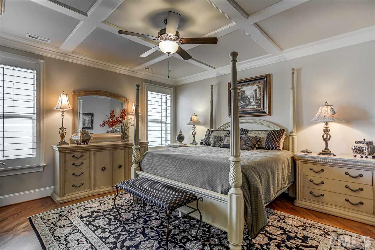 7704 Stonehenge Farm Lane Raleigh, NC 27613 - Photo 11 of 23 Gallery Image 11