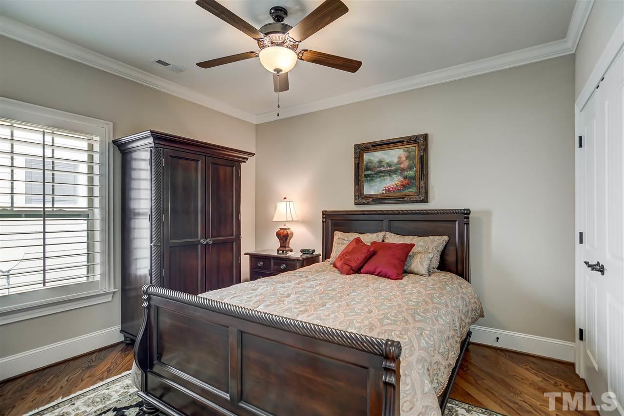 7704 Stonehenge Farm Lane Raleigh, NC 27613 - Photo 14 of 23 Gallery Image 14