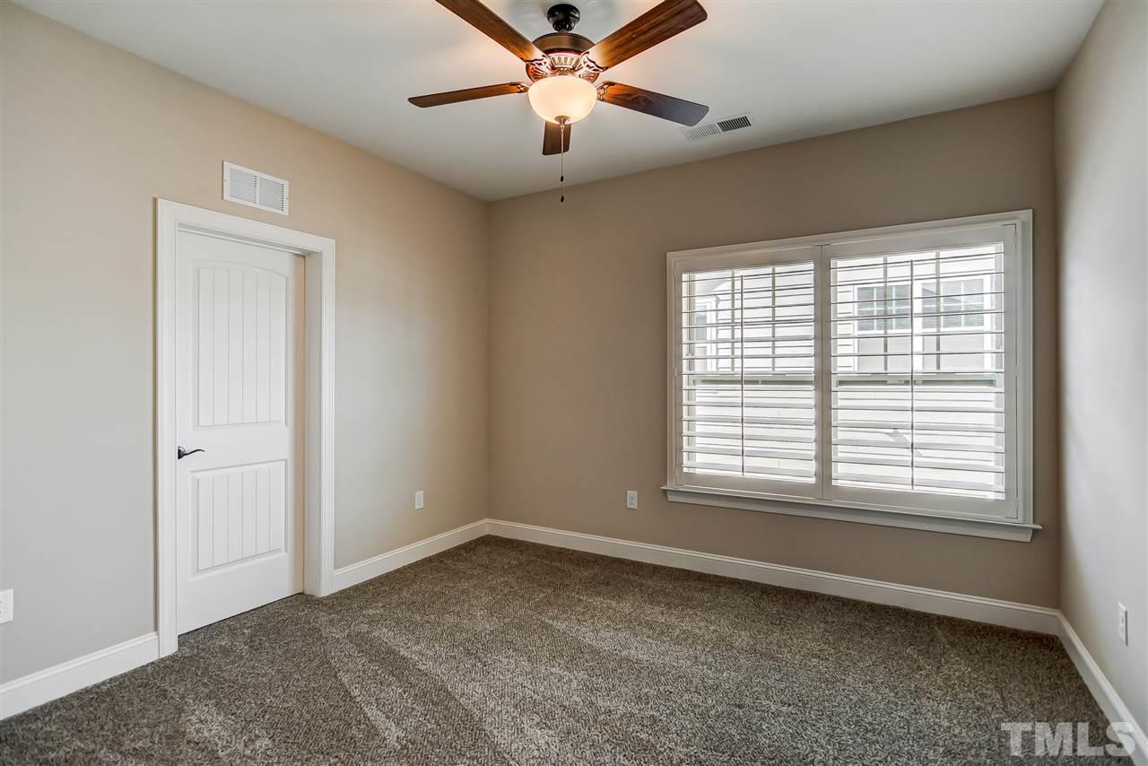 7704 Stonehenge Farm Lane Raleigh, NC 27613 - Photo 18 of 23 Gallery Image 18