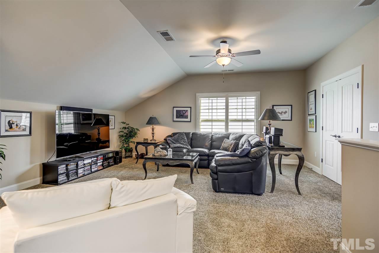 7704 Stonehenge Farm Lane Raleigh, NC 27613 - Photo 20 of 23 Gallery Image 20