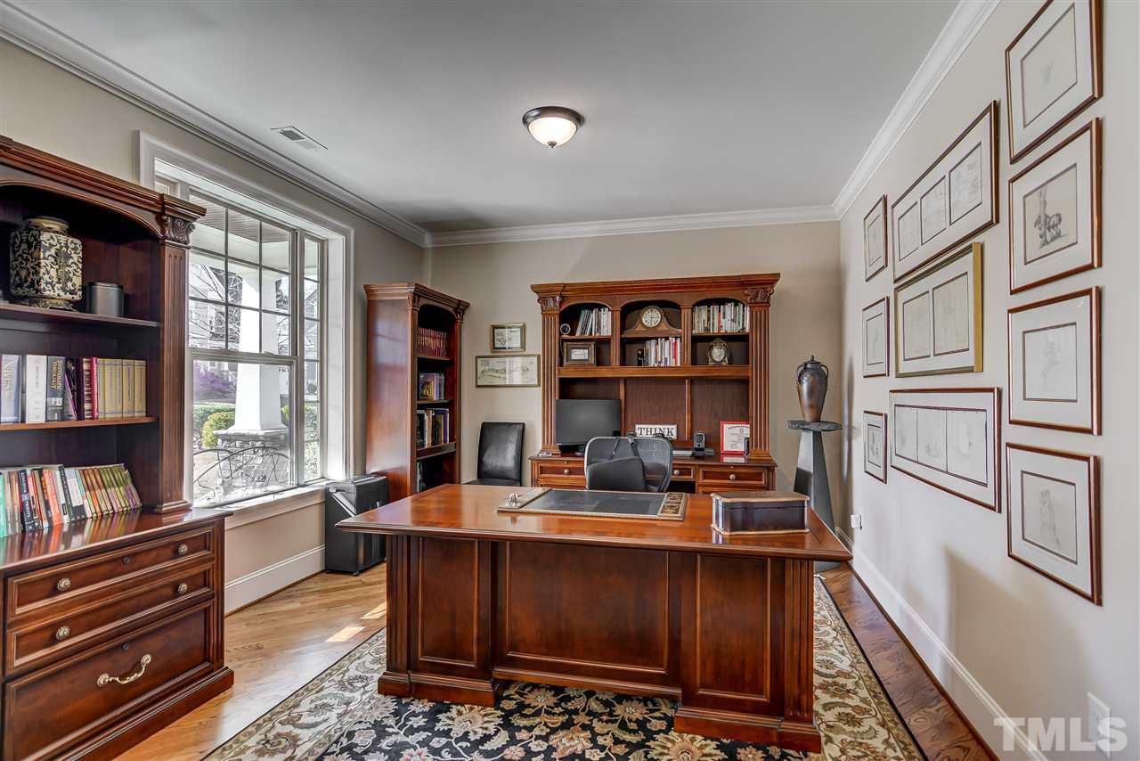 7704 Stonehenge Farm Lane Raleigh, NC 27613 - Photo 4 of 23 Gallery Image 4