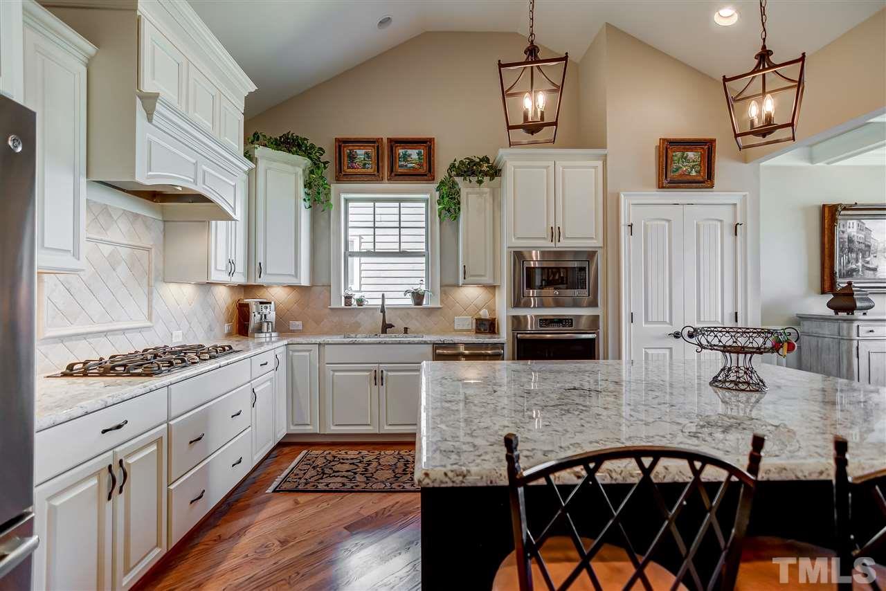 7704 Stonehenge Farm Lane Raleigh, NC 27613 - Photo 8 of 23 Gallery Image 8
