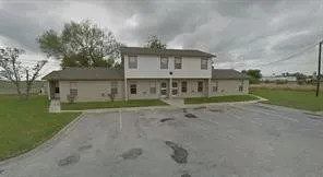 $555 | 1103 Lincoln Street, Zapata, TX 78076