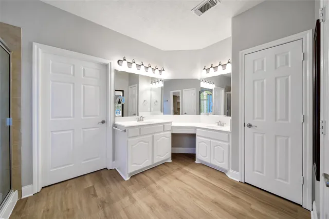 $669,990 | 2315 Legends Gate Drive, Spring, TX 77386