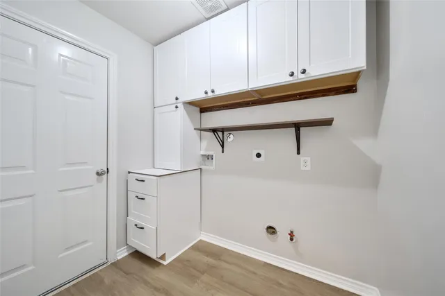 $669,990 | 2315 Legends Gate Drive, Spring, TX 77386