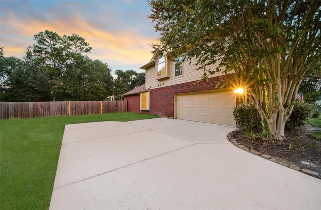 $669,990 | 2315 Legends Gate Drive, Spring, TX 77386