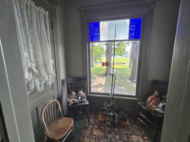 $299,500 | 9791 South Hillsdale Road, Hillsdale, MI 49242