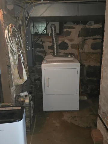 $299,500 | 9791 South Hillsdale Road, Hillsdale, MI 49242