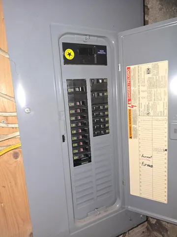 $299,500 | 9791 South Hillsdale Road, Hillsdale, MI 49242