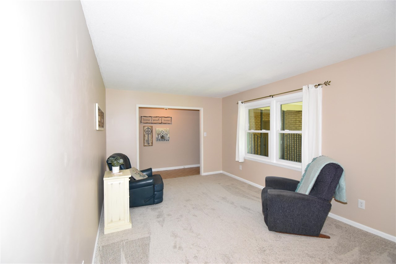 401 East Millbrook Road Raleigh, NC 27609 - Photo 9 of 23 Photo 9
