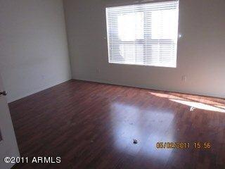 902 East Pedro Road Phoenix, AZ 85042 - Photo 5 of 18 bed1