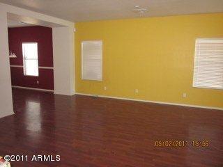 902 East Pedro Road Phoenix, AZ 85042 - Photo 6 of 18 great room