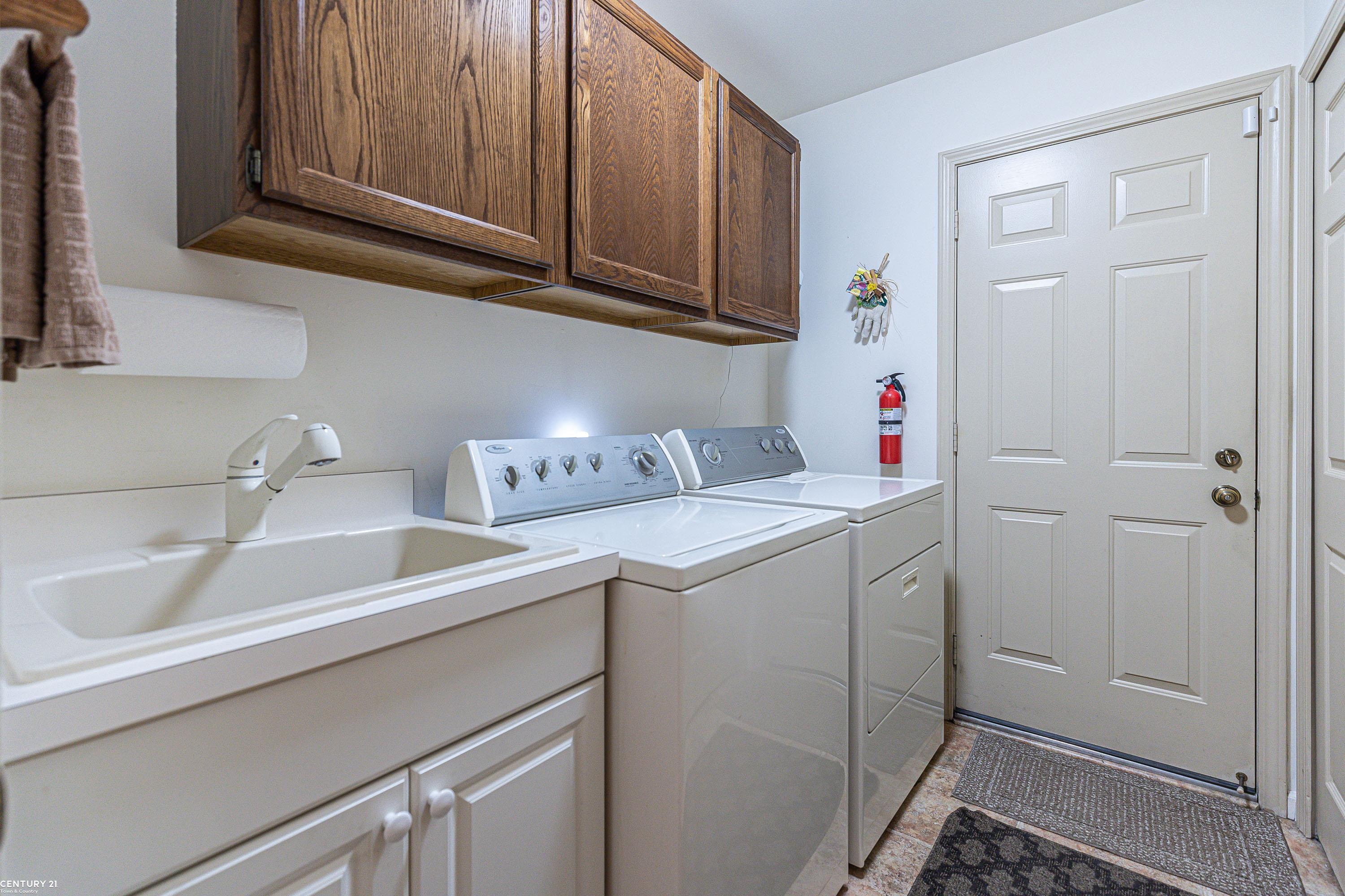 1275 Greenleaf Drive Rochester Hills, MI 48309 - Photo 32 of 36