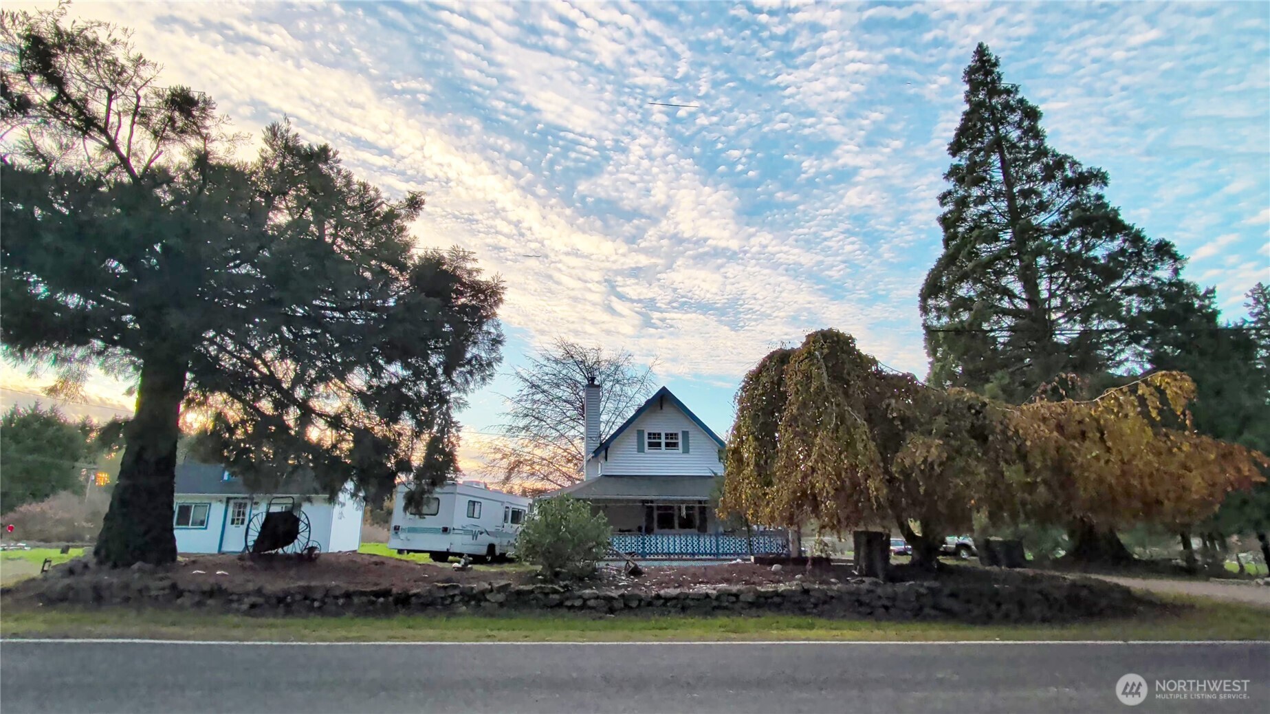 3619 Shincke Road Northeast Olympia, WA 98506 - Photo 2 of 28 front view of a house with a yard