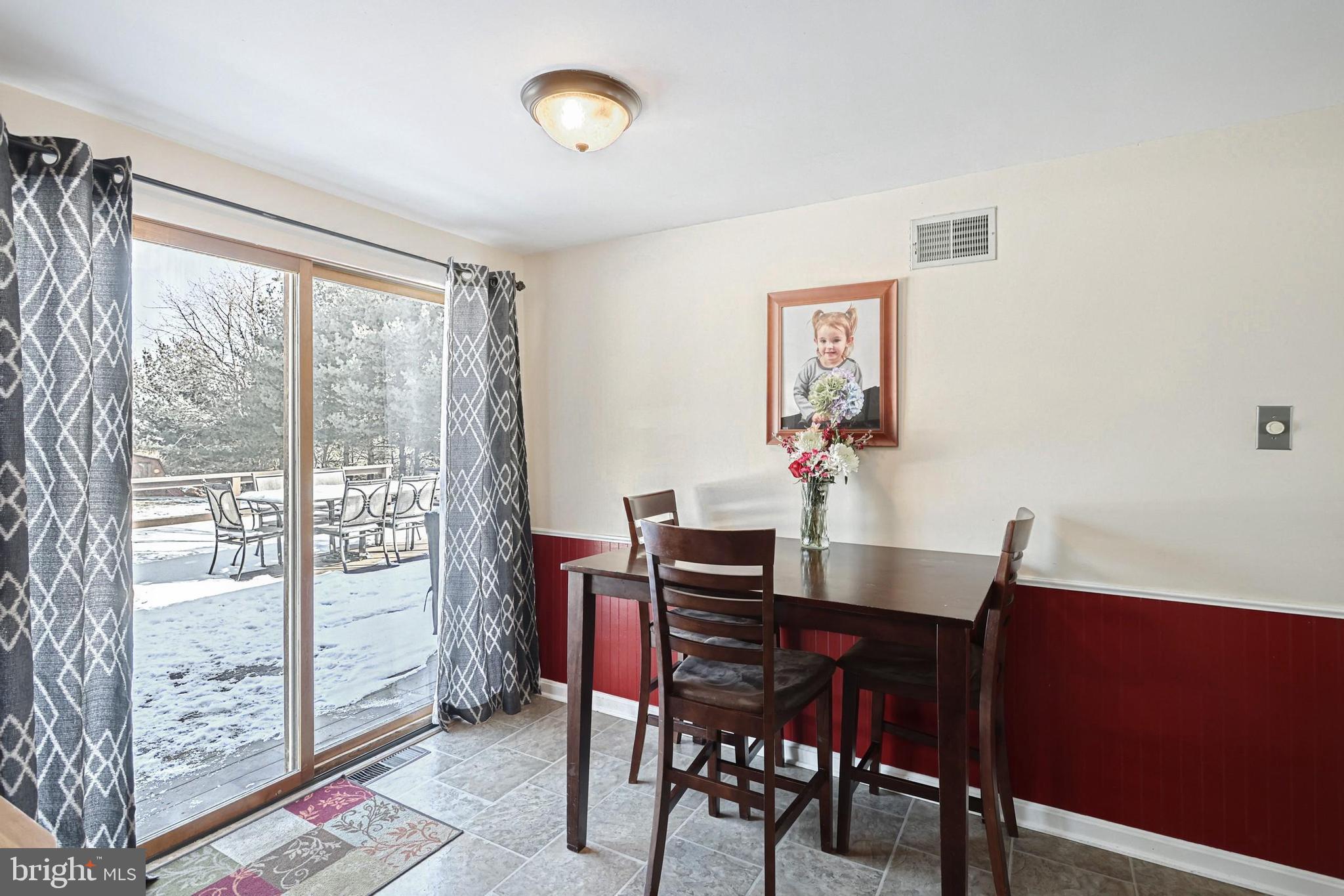 185 Windsor Road York, PA 17402 - Photo 14 of 30 Gallery Image 14