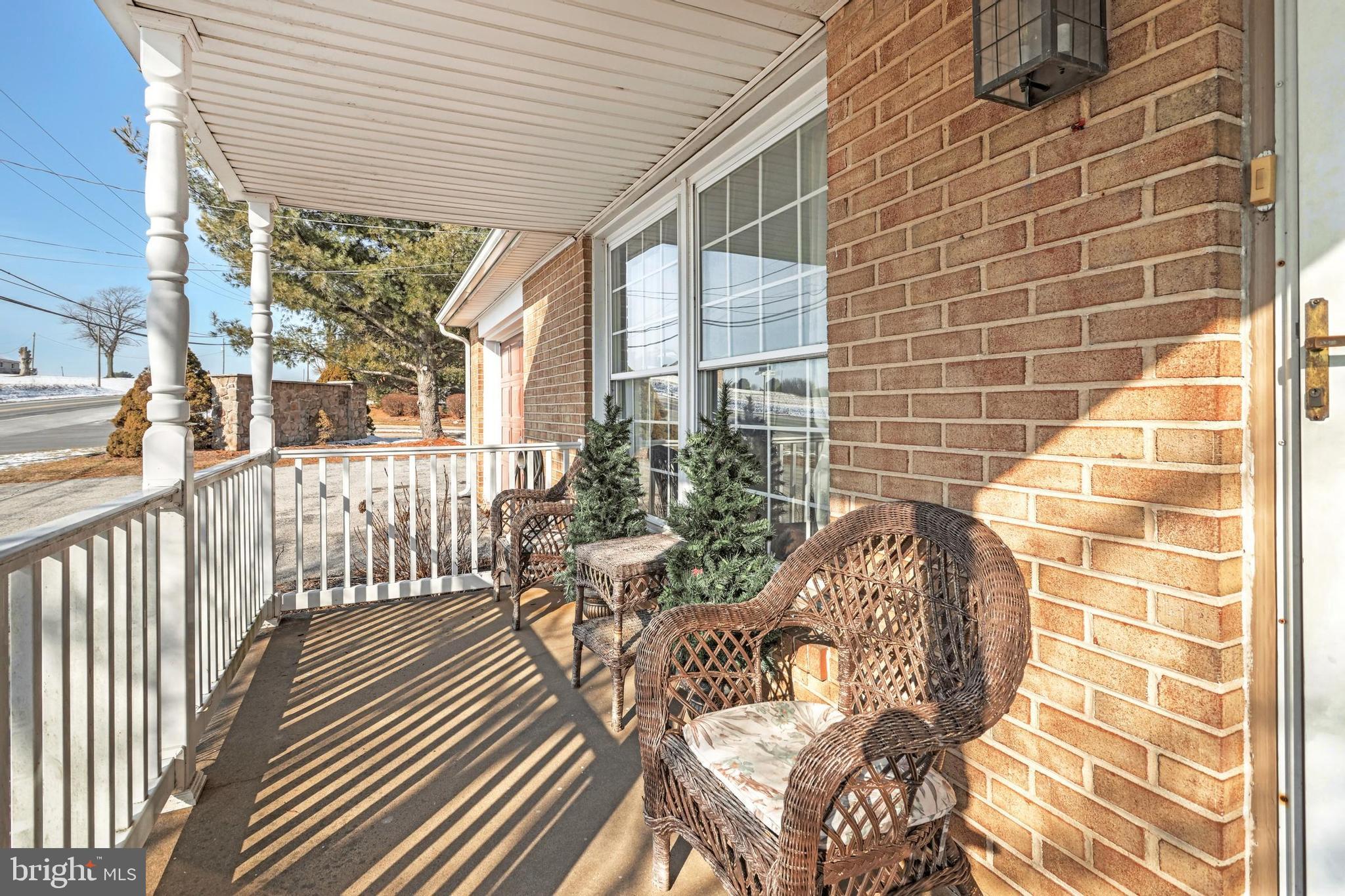 185 Windsor Road York, PA 17402 - Photo 4 of 30 Gallery Image 4