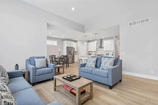 $529,900 | 10137 Strawberry Lane, Zeeland, MI 49464