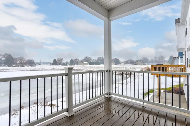 $529,900 | 10137 Strawberry Lane, Zeeland, MI 49464