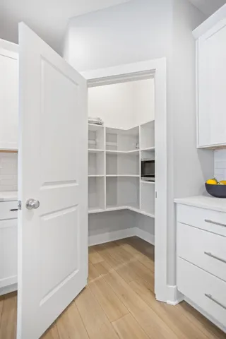 $529,900 | 10137 Strawberry Lane, Zeeland, MI 49464