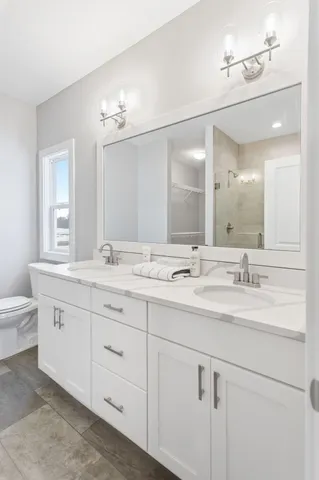 $529,900 | 10137 Strawberry Lane, Zeeland, MI 49464