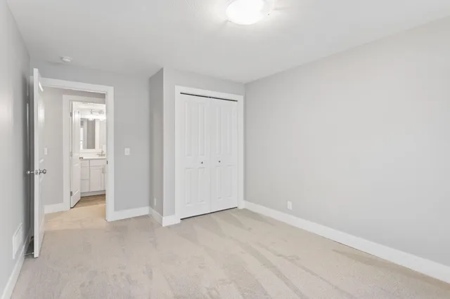 $529,900 | 10137 Strawberry Lane, Zeeland, MI 49464