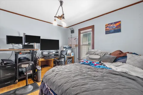 $299,900 | 2116 North Oakland Avenue, Unit 2118, Milwaukee, WI 53202