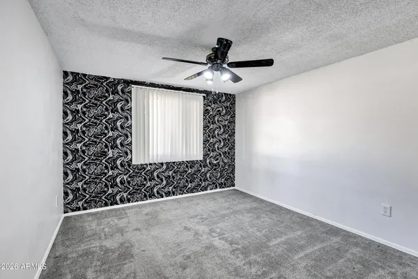 $389,990 | 1521 West Thunderbird Road, Phoenix, AZ 85023