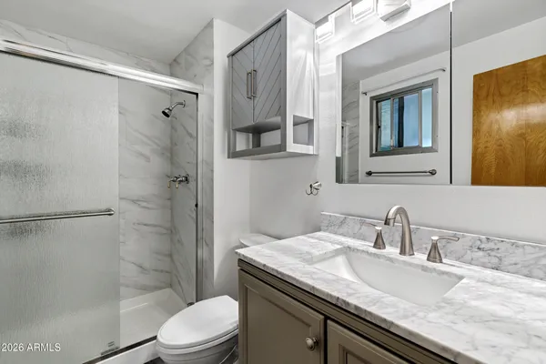 $389,990 | 1521 West Thunderbird Road, Phoenix, AZ 85023