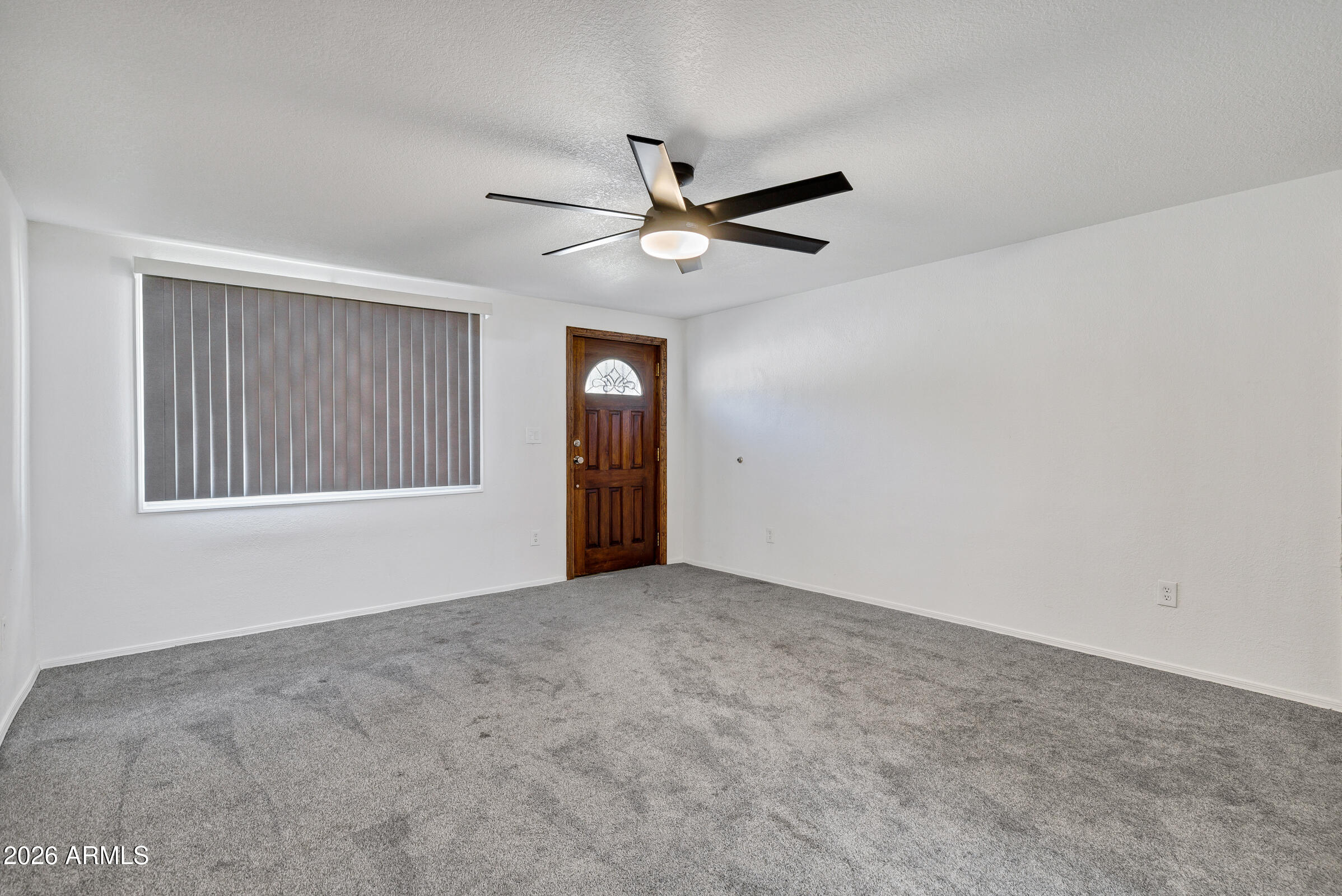 1521 West Thunderbird Road Phoenix, AZ 85023 - Photo 7 of 37 1521 W Thunderbird Rd-6