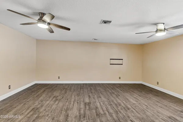 $389,990 | 1521 West Thunderbird Road, Phoenix, AZ 85023