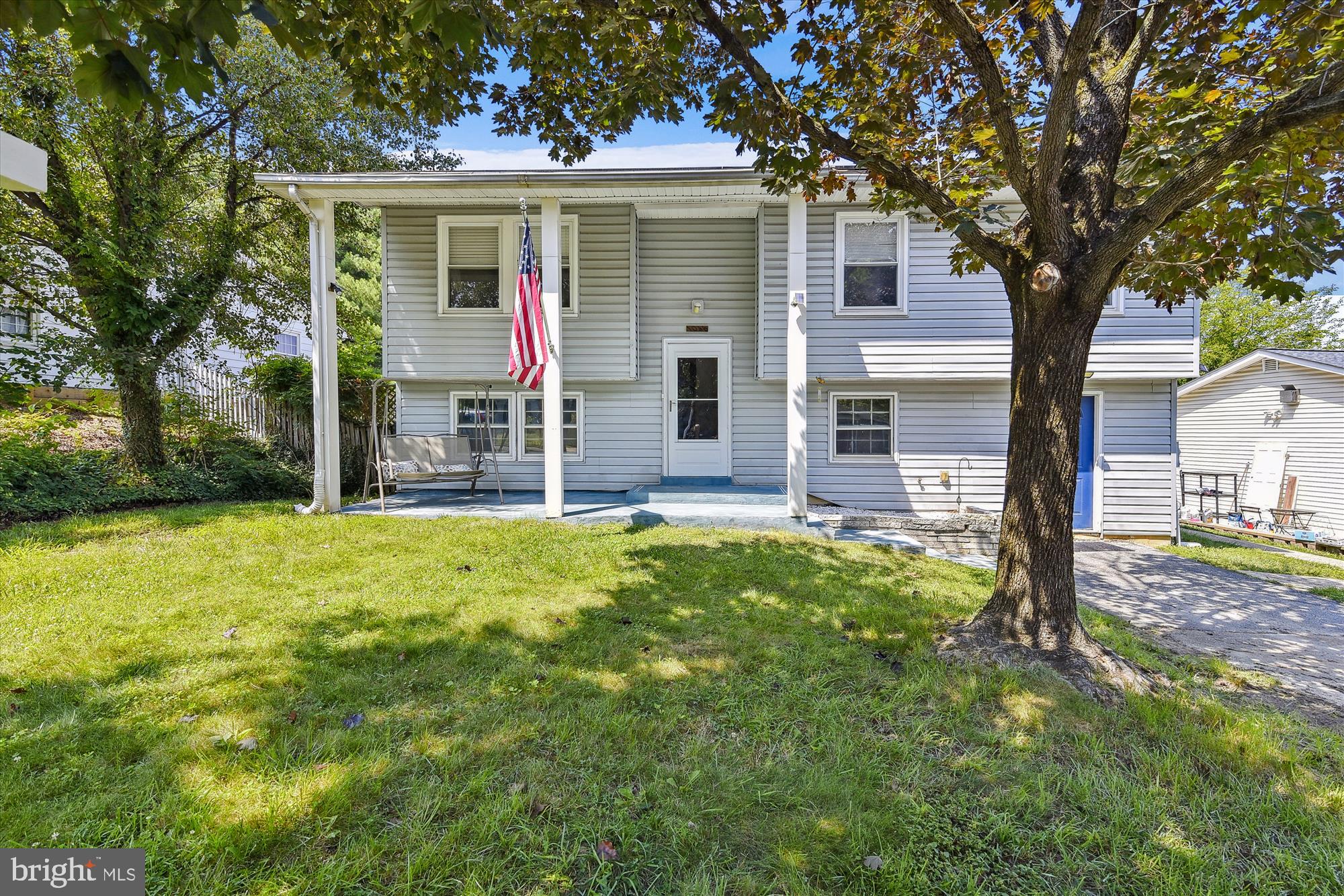 1046 Springhill Way Gambrills, MD 21054 - Photo 1 of 40 Front Elevation