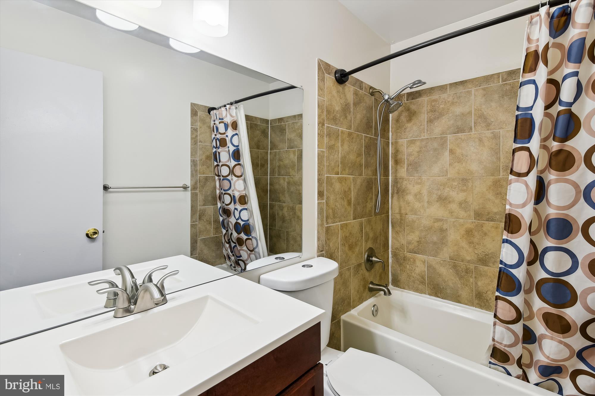 1046 Springhill Way Gambrills, MD 21054 - Photo 22 of 40 Bath