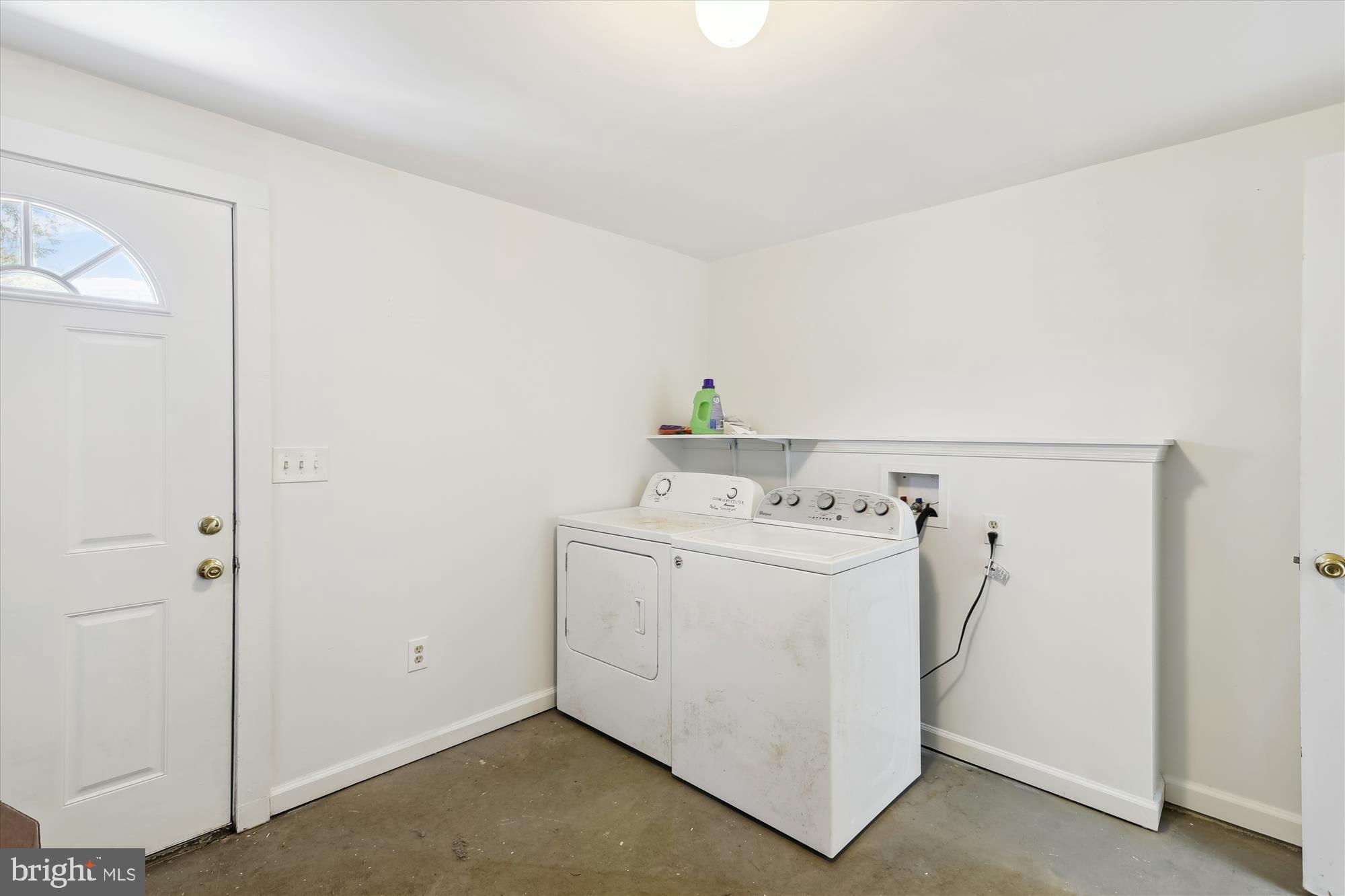1046 Springhill Way Gambrills, MD 21054 - Photo 23 of 40 Laundry