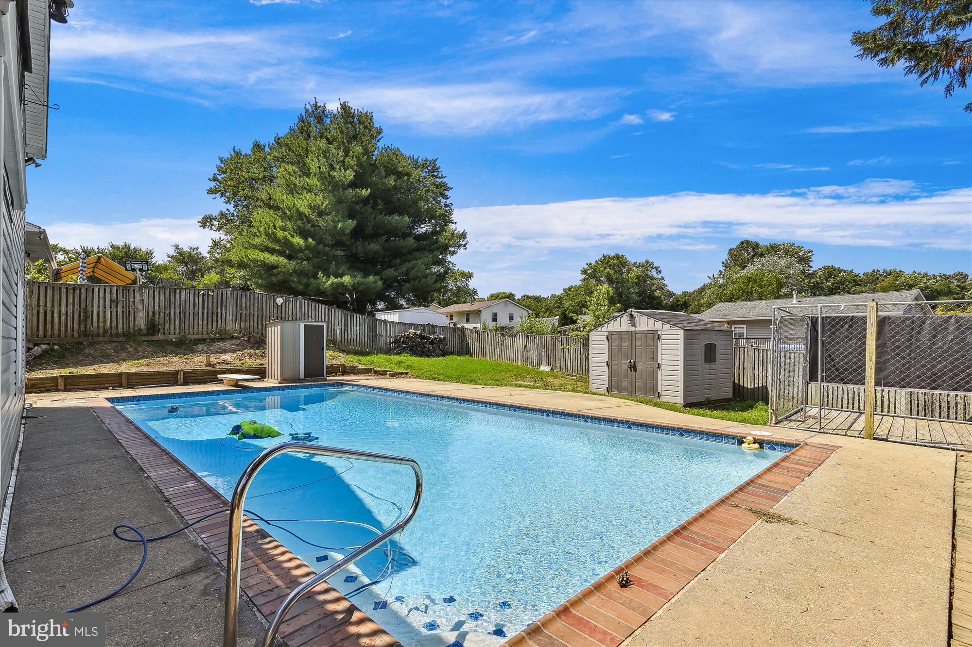 1046 Springhill Way Gambrills, MD 21054 - Photo 7 of 40 Pool