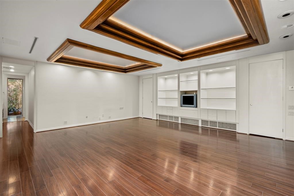 431 Hedwig Road Piney Point Village, TX 77024 - Photo 13 of 22