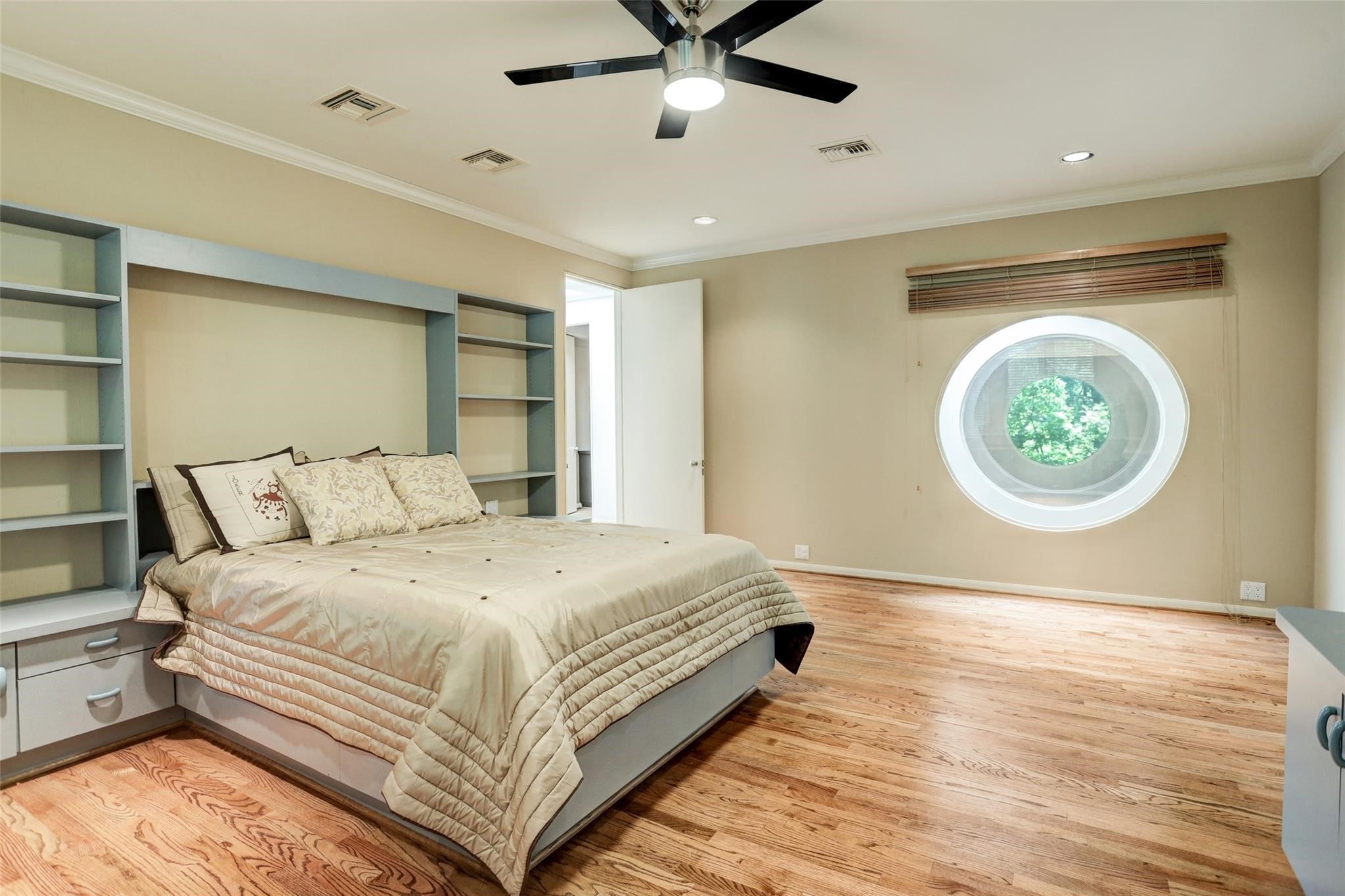 431 Hedwig Road Piney Point Village, TX 77024 - Photo 17 of 22