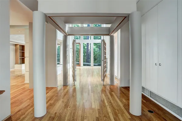 $15,000 | 431 Hedwig Road, Piney Point Village, TX 77024