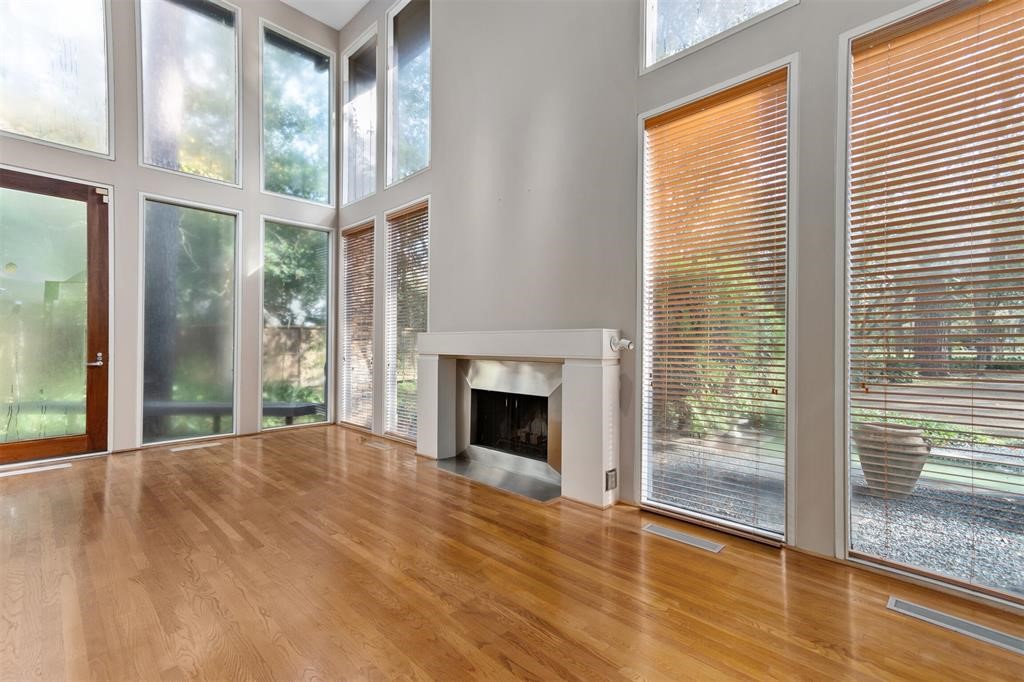 431 Hedwig Road Piney Point Village, TX 77024 - Photo 6 of 22