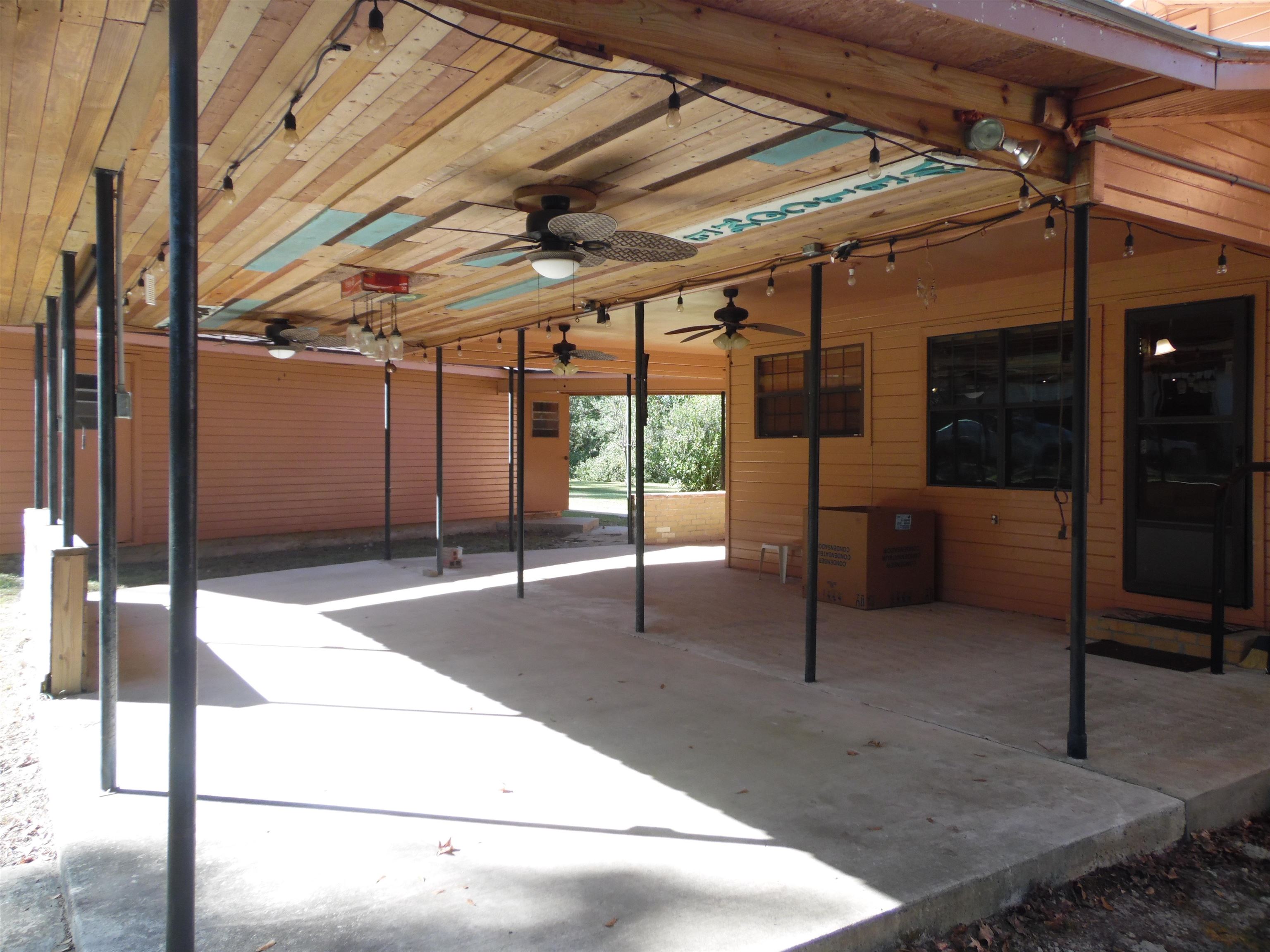 855 Gentry Drive Silsbee, TX 77656 - Photo 7 of 25