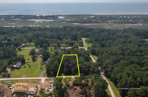 $110,000 | 401 Deer Trak Drive, Edisto Island, SC 29438