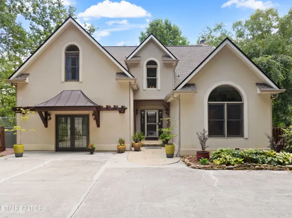 $1,324,900 | 309 Bullrun Valley Drive, Heiskell, TN 37754