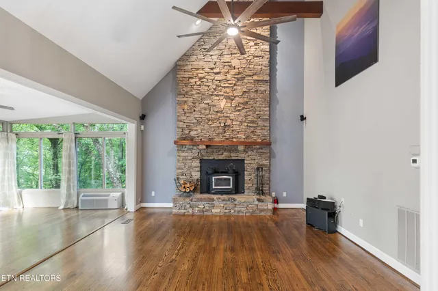 $1,324,900 | 309 Bullrun Valley Drive, Heiskell, TN 37754