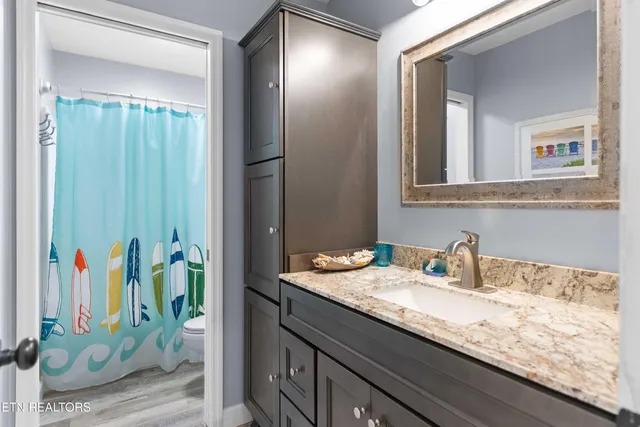 $1,324,900 | 309 Bullrun Valley Drive, Heiskell, TN 37754