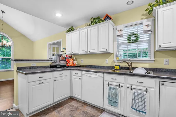 $375,000 | 37323 Davey Jones Boulevard, Greenbackville, VA 23356