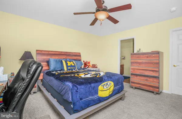 $375,000 | 37323 Davey Jones Boulevard, Greenbackville, VA 23356