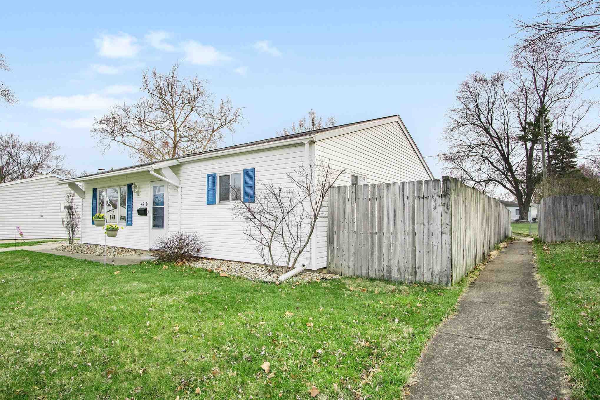 4610 Southwest MacGregor Road South Bend, IN 46614 - Photo 3 of 27 Gallery Image 3