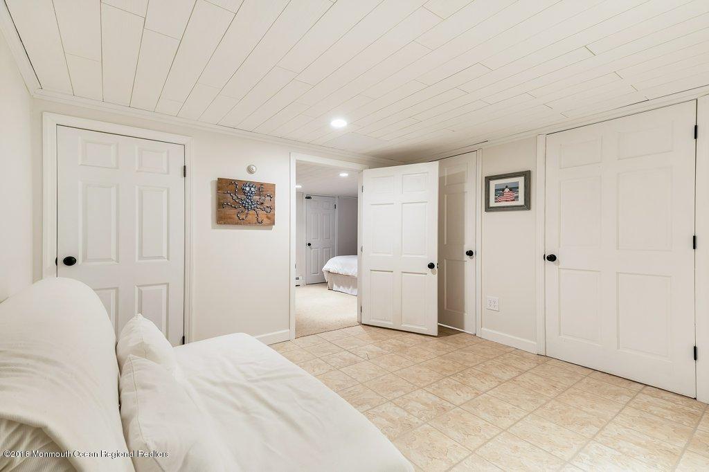 2123 Edgewood Place Spring Lake, NJ 07762 - Photo 20 of 44 022-edgewood-22_m