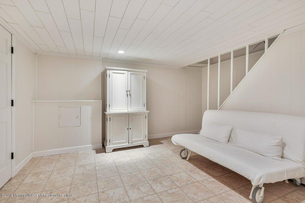 2123 Edgewood Place Spring Lake, NJ 07762 - Photo 21 of 44 023-edgewood-23_m