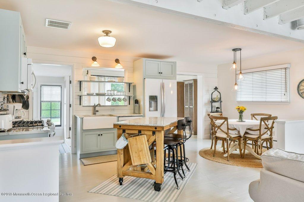 2123 Edgewood Place Spring Lake, NJ 07762 - Photo 6 of 44 009-edgewood-9_m