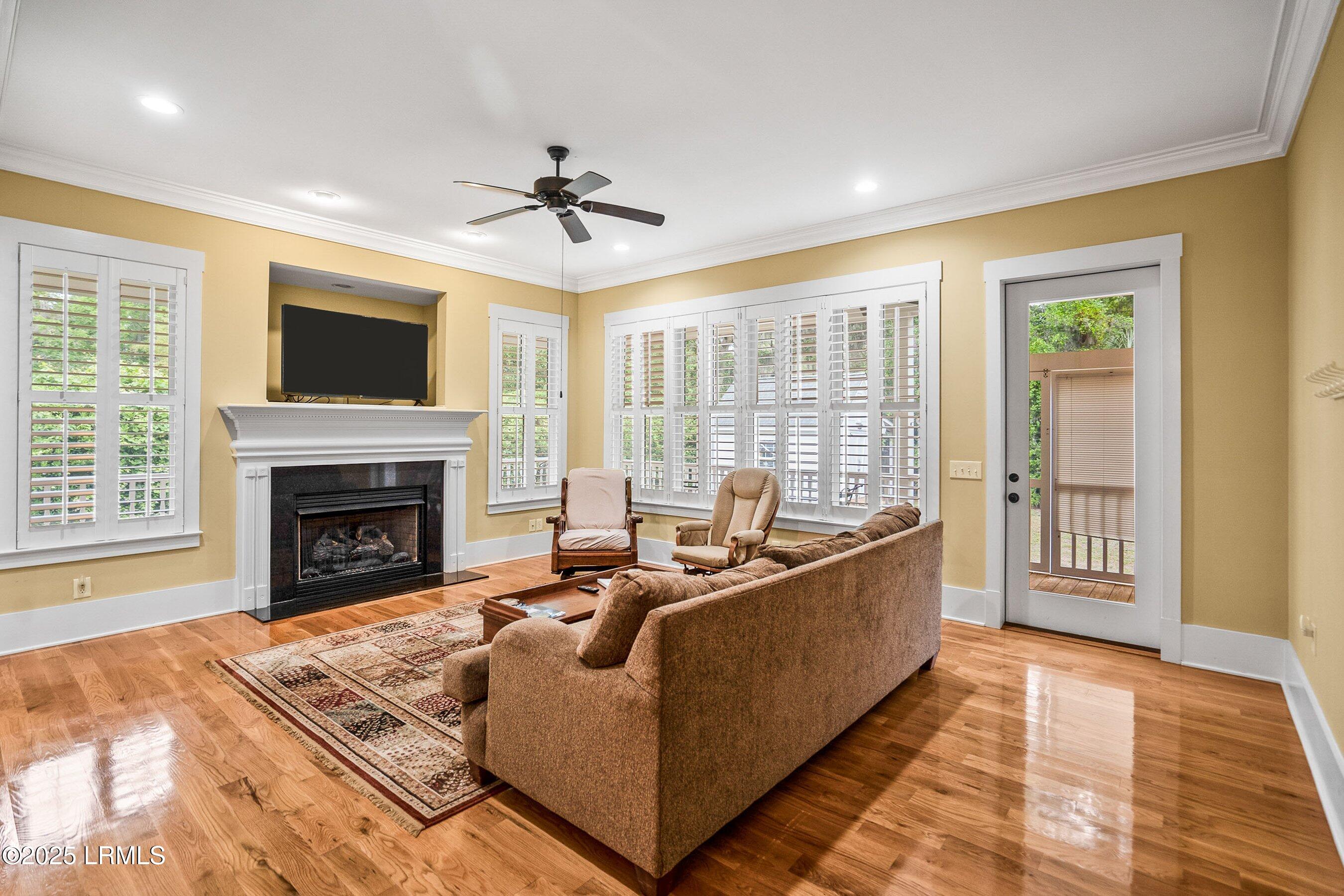 110 Fort Marion Road Beaufort, SC 29902 - Photo 4 of 49 DSC06402-123-SMALL